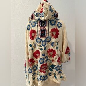 BIYA flower emb hoodie
